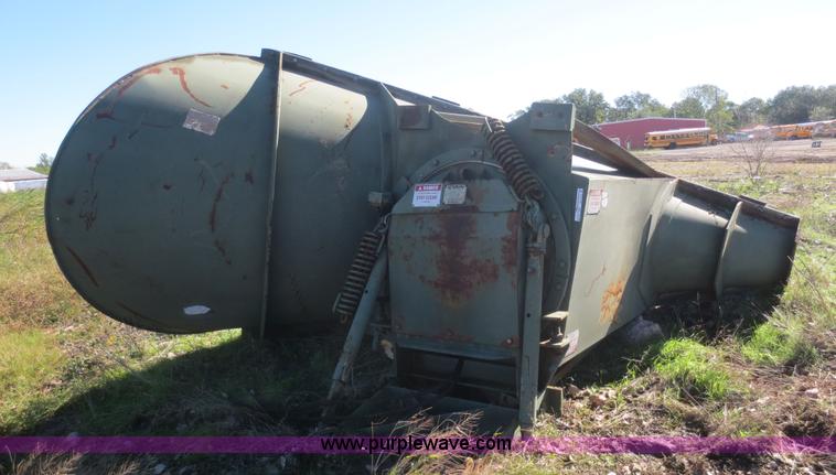 image for item AZ9152 2000 Wausau WR0-10 rollover snow plow