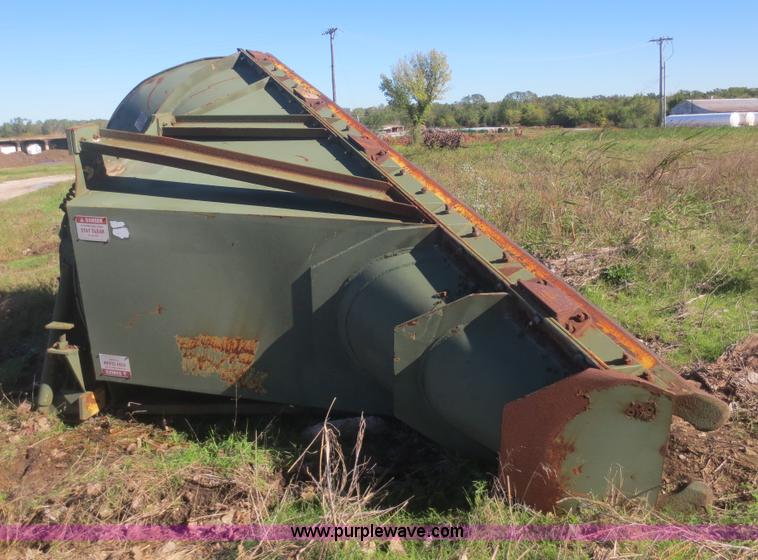 image for item AZ9152 2000 Wausau WR0-10 rollover snow plow