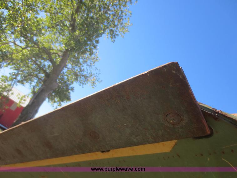 image for item AZ9152 2000 Wausau WR0-10 rollover snow plow