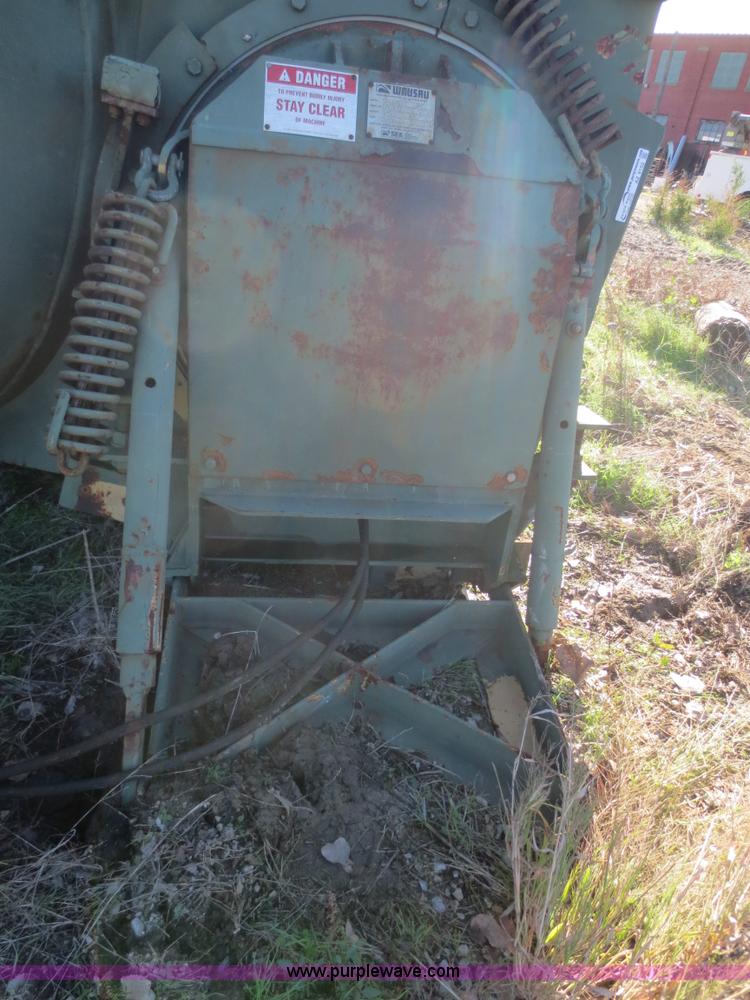 image for item AZ9152 2000 Wausau WR0-10 rollover snow plow