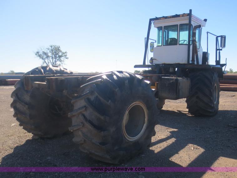 image for item D2185 Big A 3500 floater cab and chassis