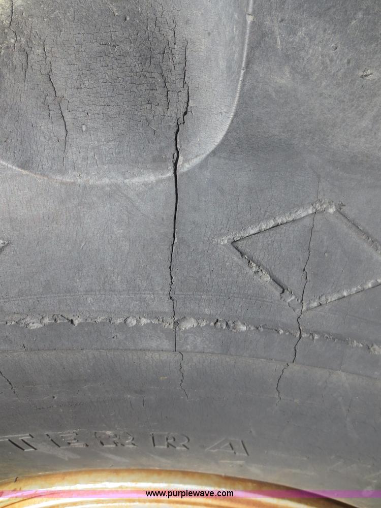 image for item D2185 Big A 3500 floater cab and chassis