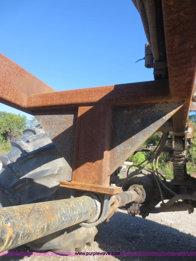 image for item D2185 Big A 3500 floater cab and chassis