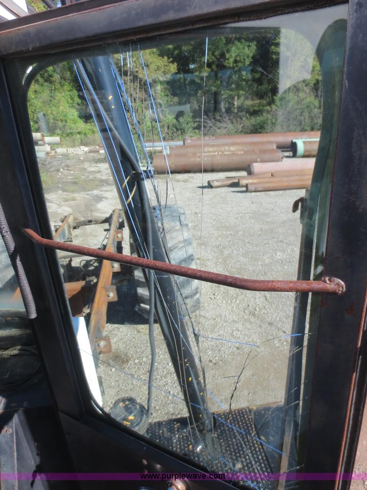 image for item D2185 Big A 3500 floater cab and chassis