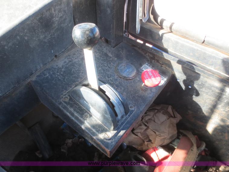 image for item D2185 Big A 3500 floater cab and chassis