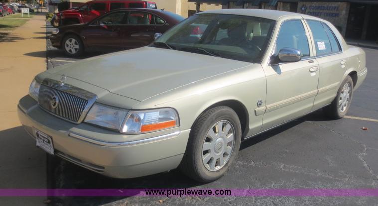 image for item D2188 2005 Mercury Grand Marquis LS