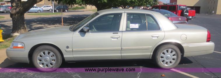 image for item D2188 2005 Mercury Grand Marquis LS