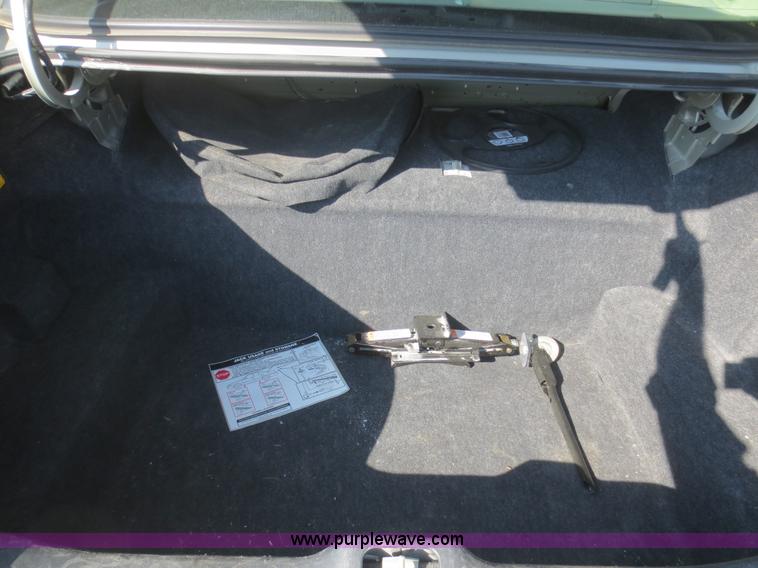 image for item D2188 2005 Mercury Grand Marquis LS