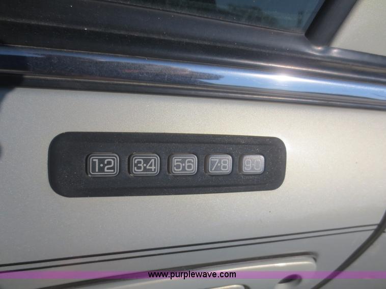 image for item D2188 2005 Mercury Grand Marquis LS