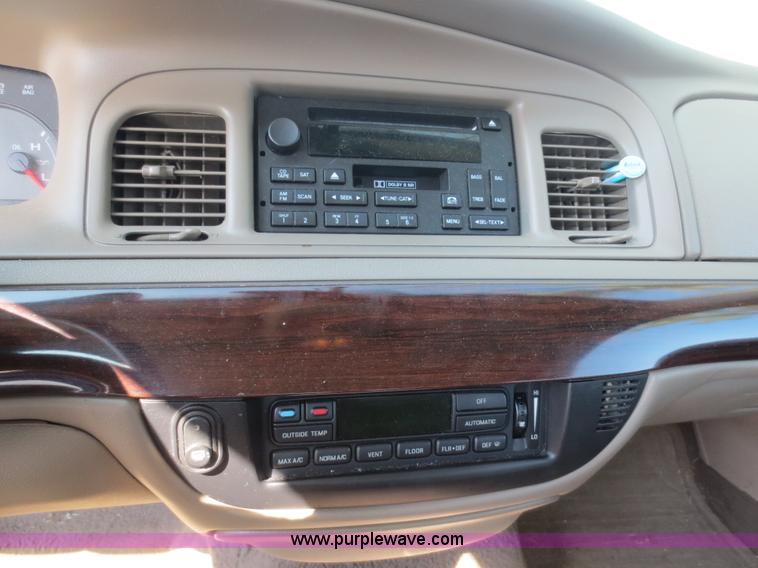 image for item D2188 2005 Mercury Grand Marquis LS