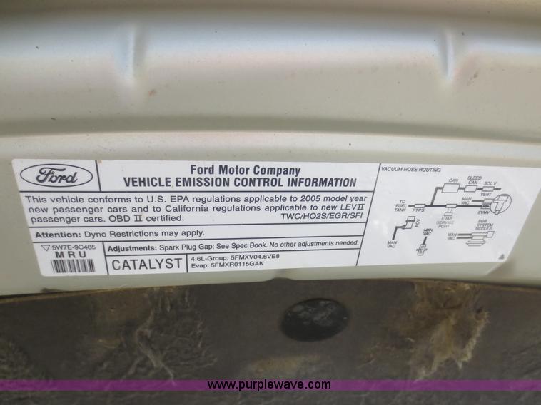 image for item D2188 2005 Mercury Grand Marquis LS