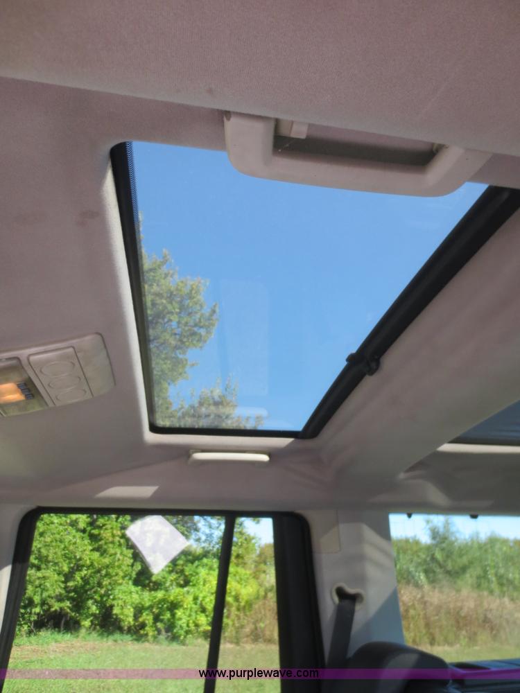 image for item D2189 2005 Land Rover LR3 SE SUV