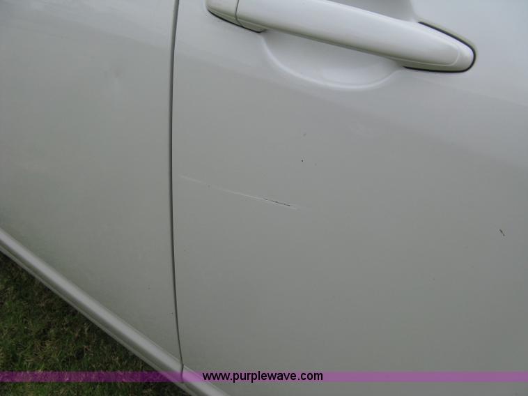 image for item E7892 2005 Toyota Avalon XL