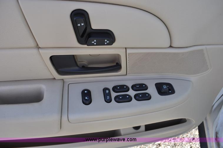 image for item F2078 2008 Ford Crown Victoria Police Interceptor