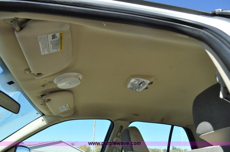 image for item F2078 2008 Ford Crown Victoria Police Interceptor