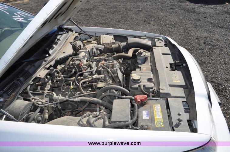 image for item F2078 2008 Ford Crown Victoria Police Interceptor