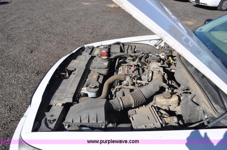 image for item F2078 2008 Ford Crown Victoria Police Interceptor