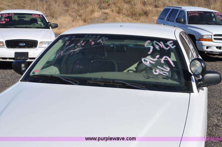 image for item F2078 2008 Ford Crown Victoria Police Interceptor