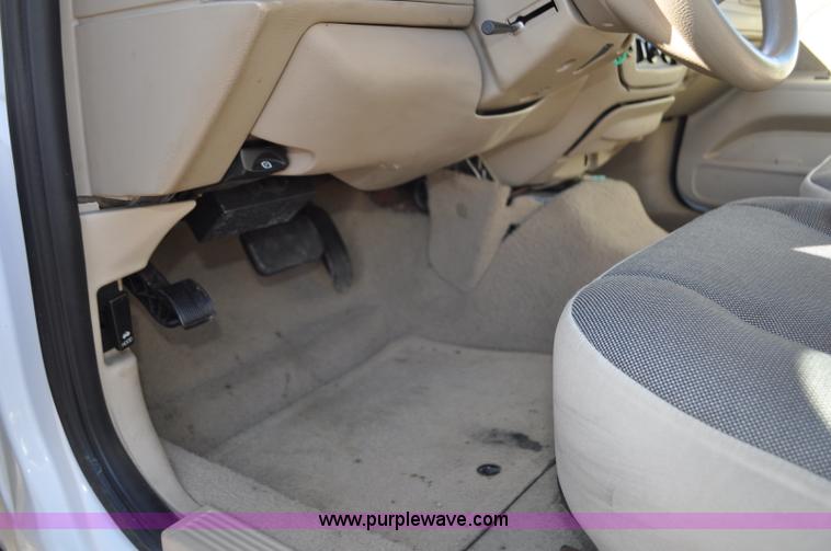 image for item F2079 2008 Ford Crown Victoria Police Interceptor