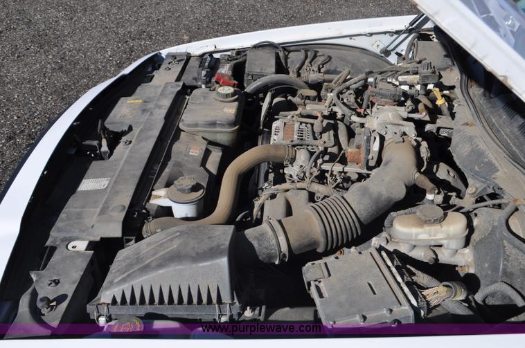 image for item F2079 2008 Ford Crown Victoria Police Interceptor