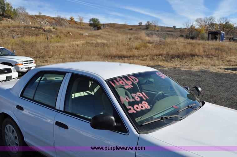 image for item F2079 2008 Ford Crown Victoria Police Interceptor