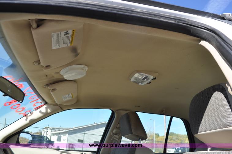 image for item F2080 2008 Ford Crown Victoria Police Interceptor