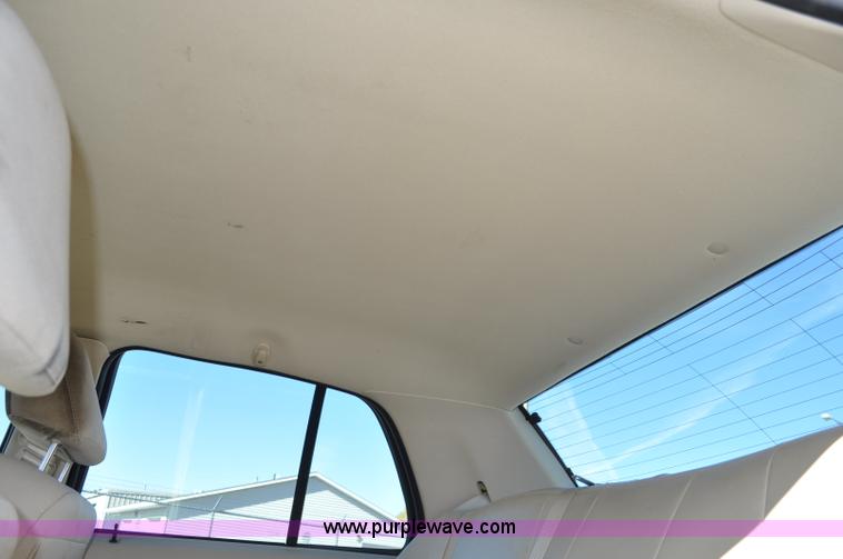 image for item F2080 2008 Ford Crown Victoria Police Interceptor