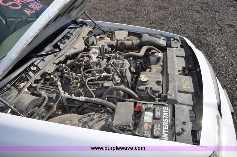 image for item F2080 2008 Ford Crown Victoria Police Interceptor