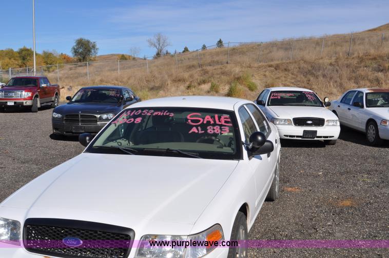 image for item F2080 2008 Ford Crown Victoria Police Interceptor