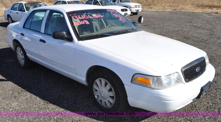 image for item F2081 2008 Ford Crown Victoria Police Interceptor