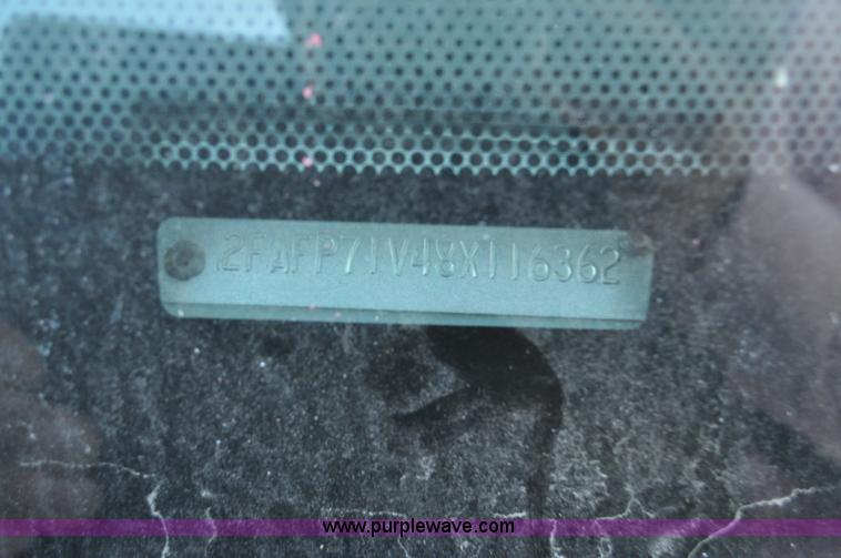 image for item F2081 2008 Ford Crown Victoria Police Interceptor