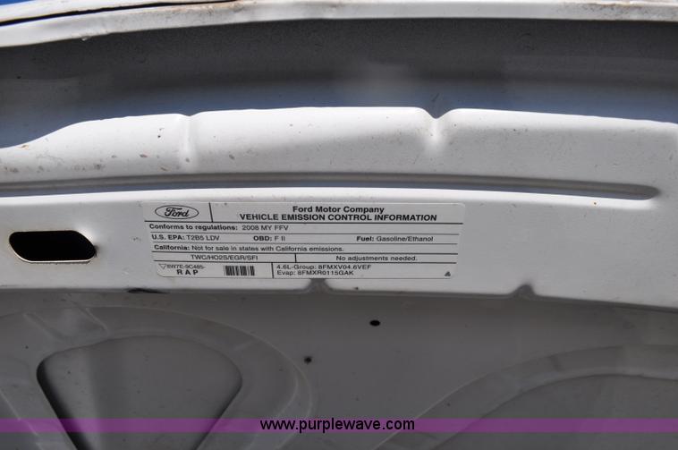 image for item F2082 2008 Ford Crown Victoria Police Interceptor