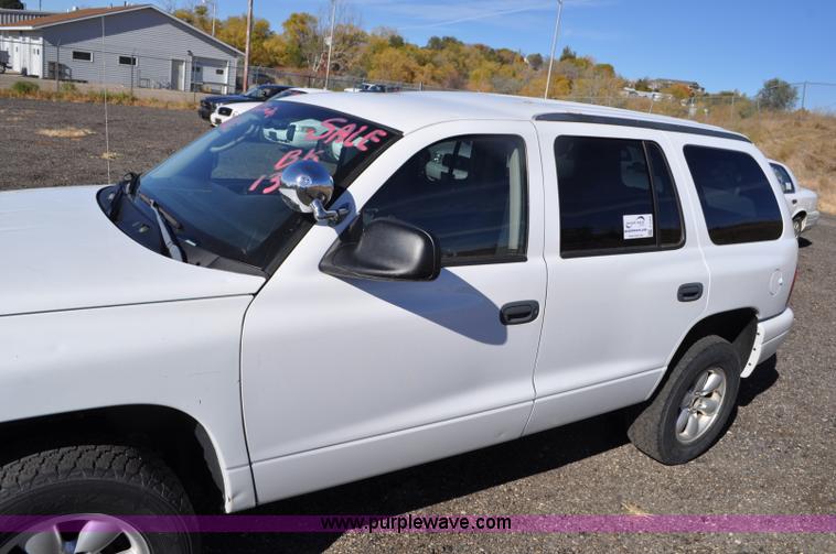 image for item F2084 2003 Dodge Durango SUV