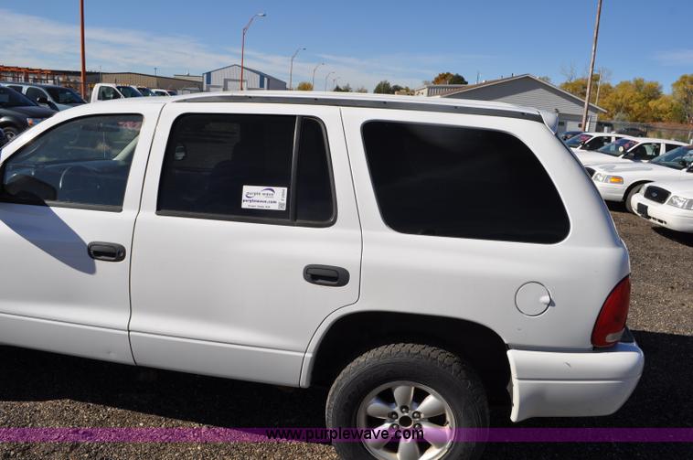 image for item F2084 2003 Dodge Durango SUV