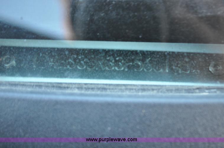 image for item F2084 2003 Dodge Durango SUV