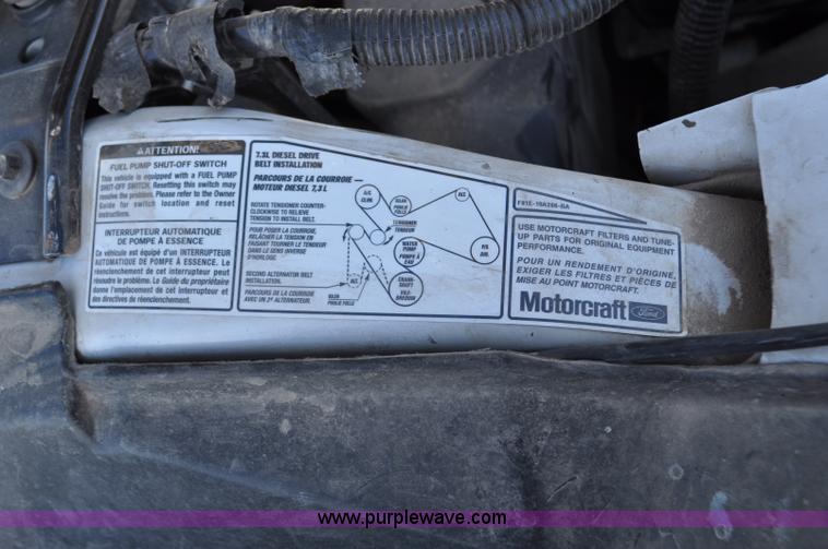 image for item F2085 2002 Ford F450 Super Duty truck cab and chassis