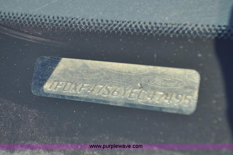 image for item F2086 2000 Ford F450 Super Duty truck cab and chassis