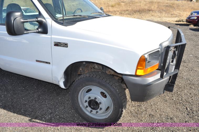 image for item F2087 1999 Ford F450 Super Duty XL truck cab and chassis