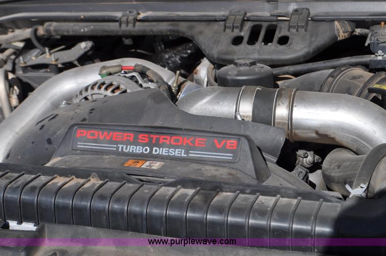 image for item F2088 2004 Ford F450 Super Duty XL truck cab and chassis