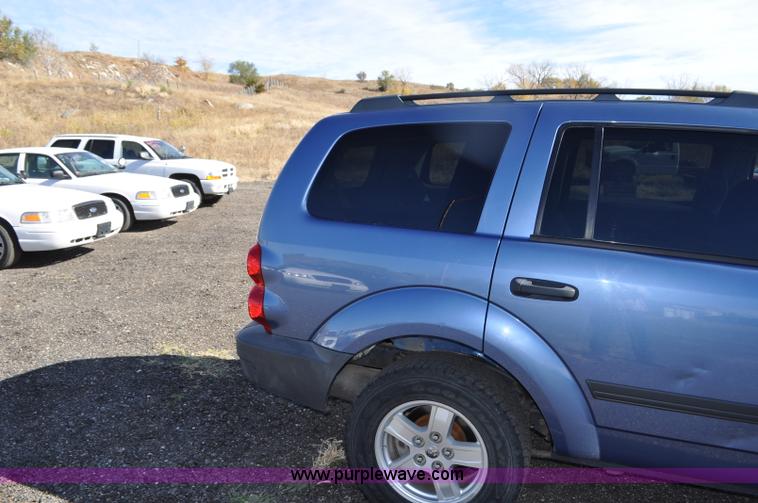 image for item F2089 2008 Dodge Durango SUV