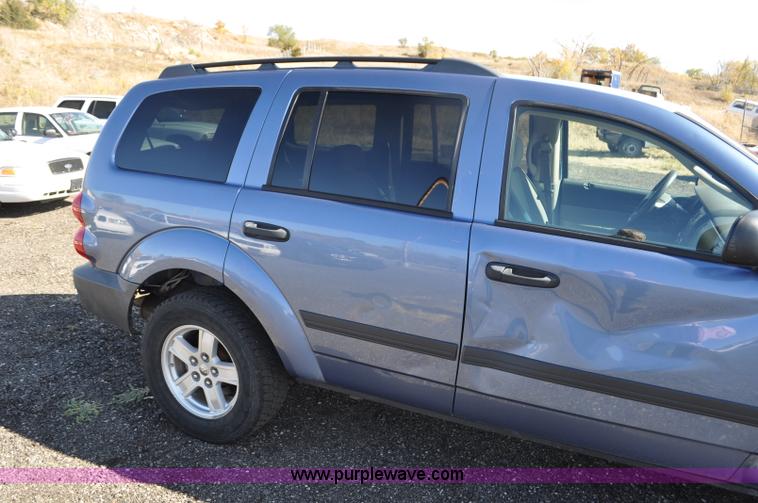 image for item F2089 2008 Dodge Durango SUV