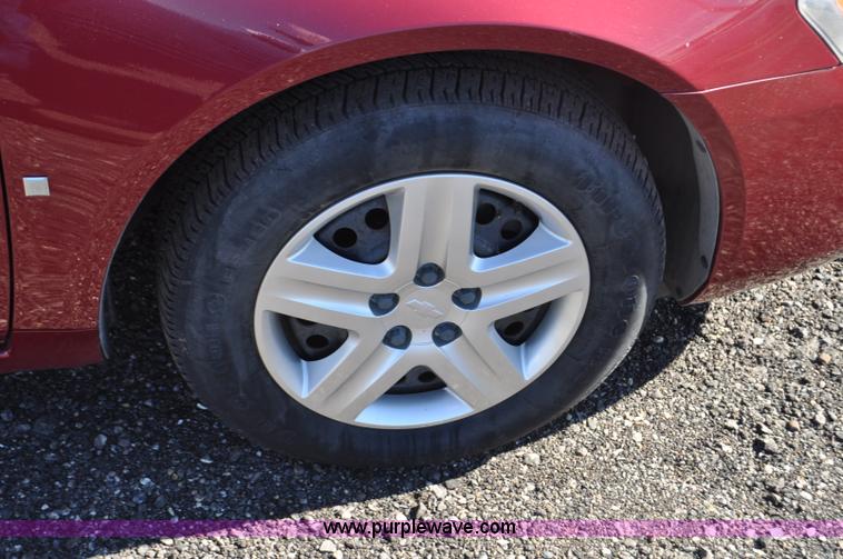 image for item F2090 2006 Chevrolet Impala