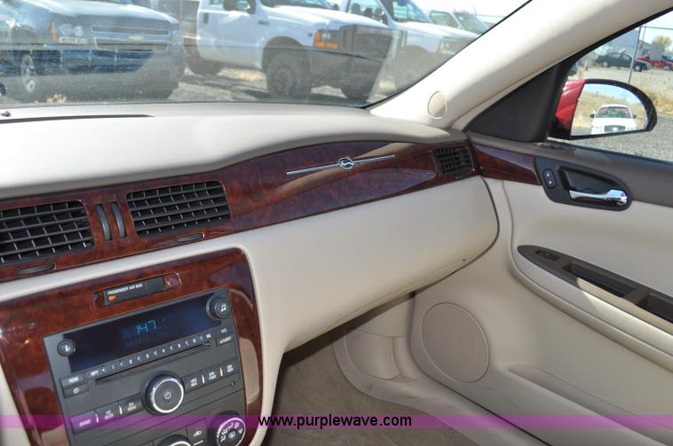 image for item F2090 2006 Chevrolet Impala