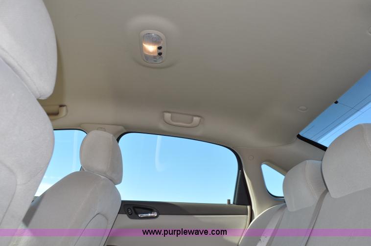 image for item F2090 2006 Chevrolet Impala