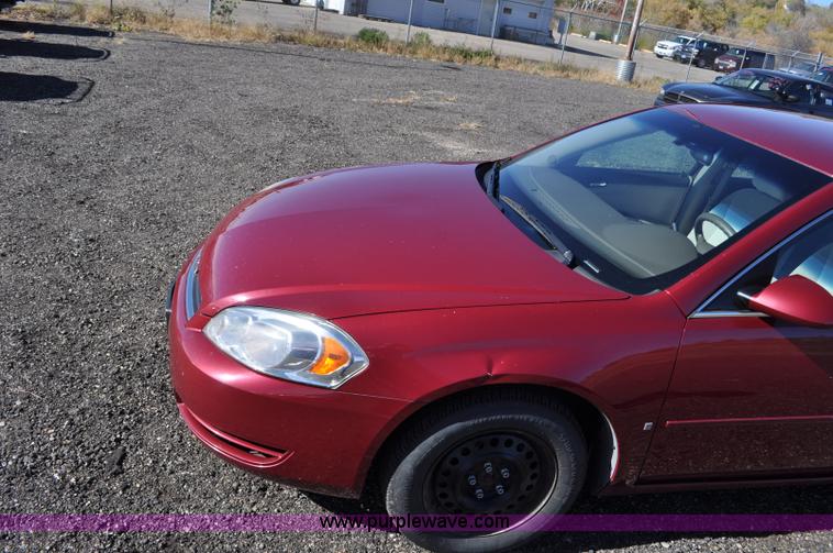 image for item F2090 2006 Chevrolet Impala