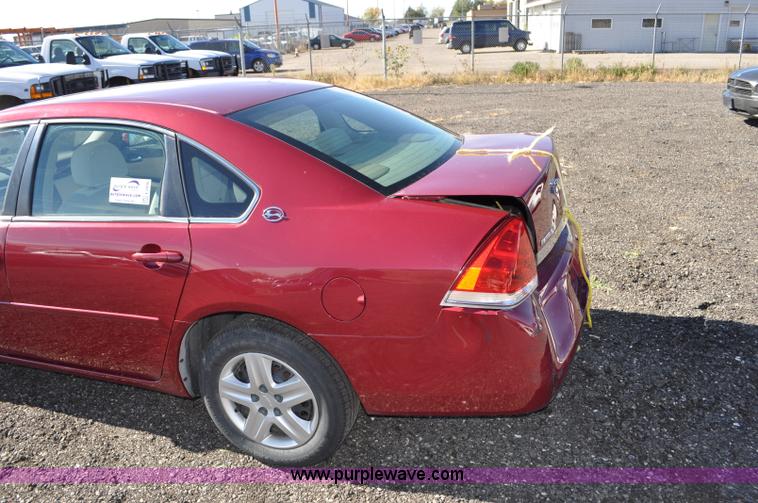 image for item F2090 2006 Chevrolet Impala