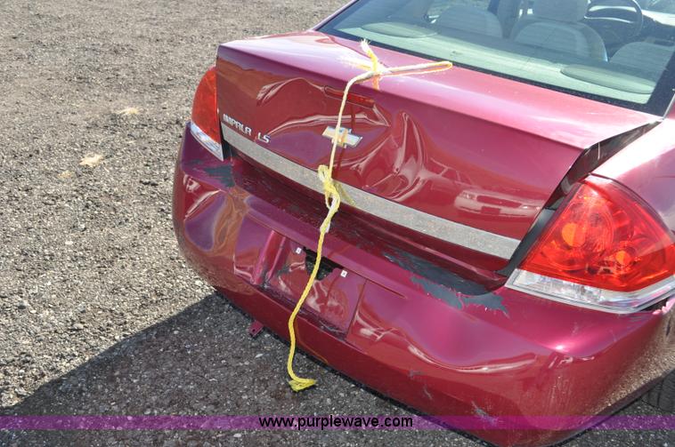 image for item F2090 2006 Chevrolet Impala