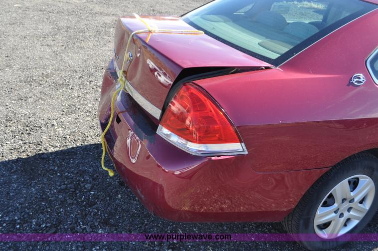 image for item F2090 2006 Chevrolet Impala