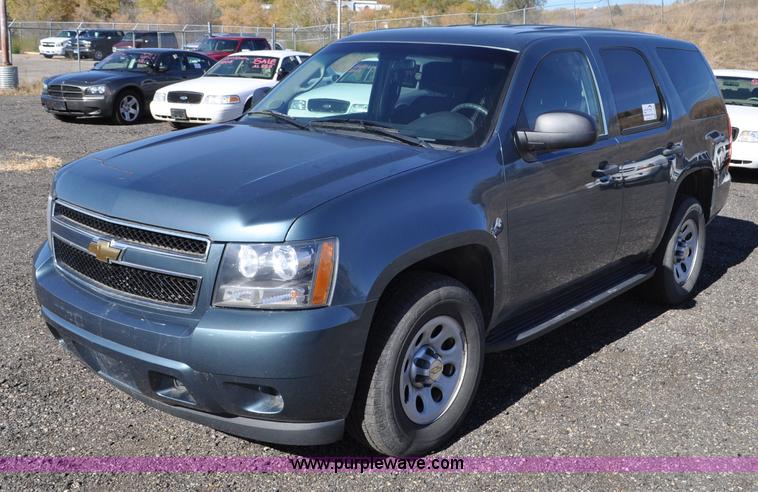 image for item F2091 2010 Chevrolet Tahoe SUV