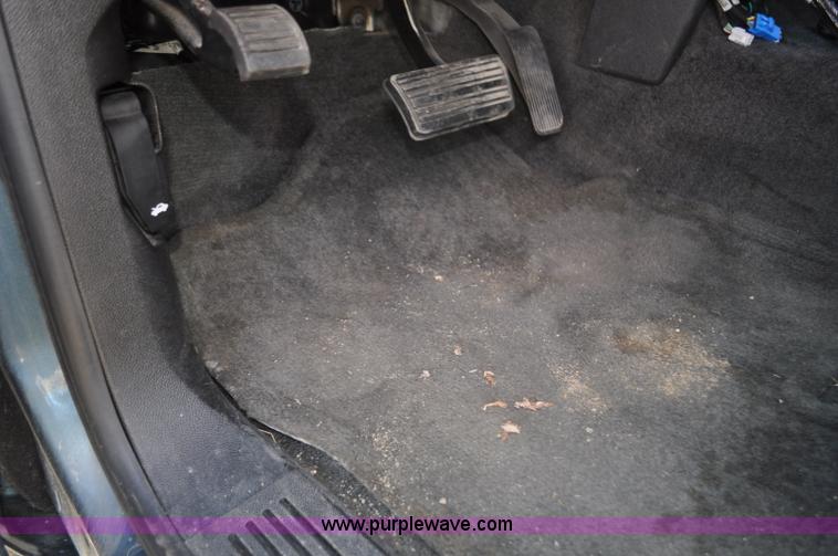 image for item F2091 2010 Chevrolet Tahoe SUV